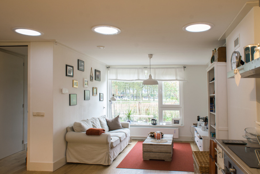 Living room example with 3 daylighting systems