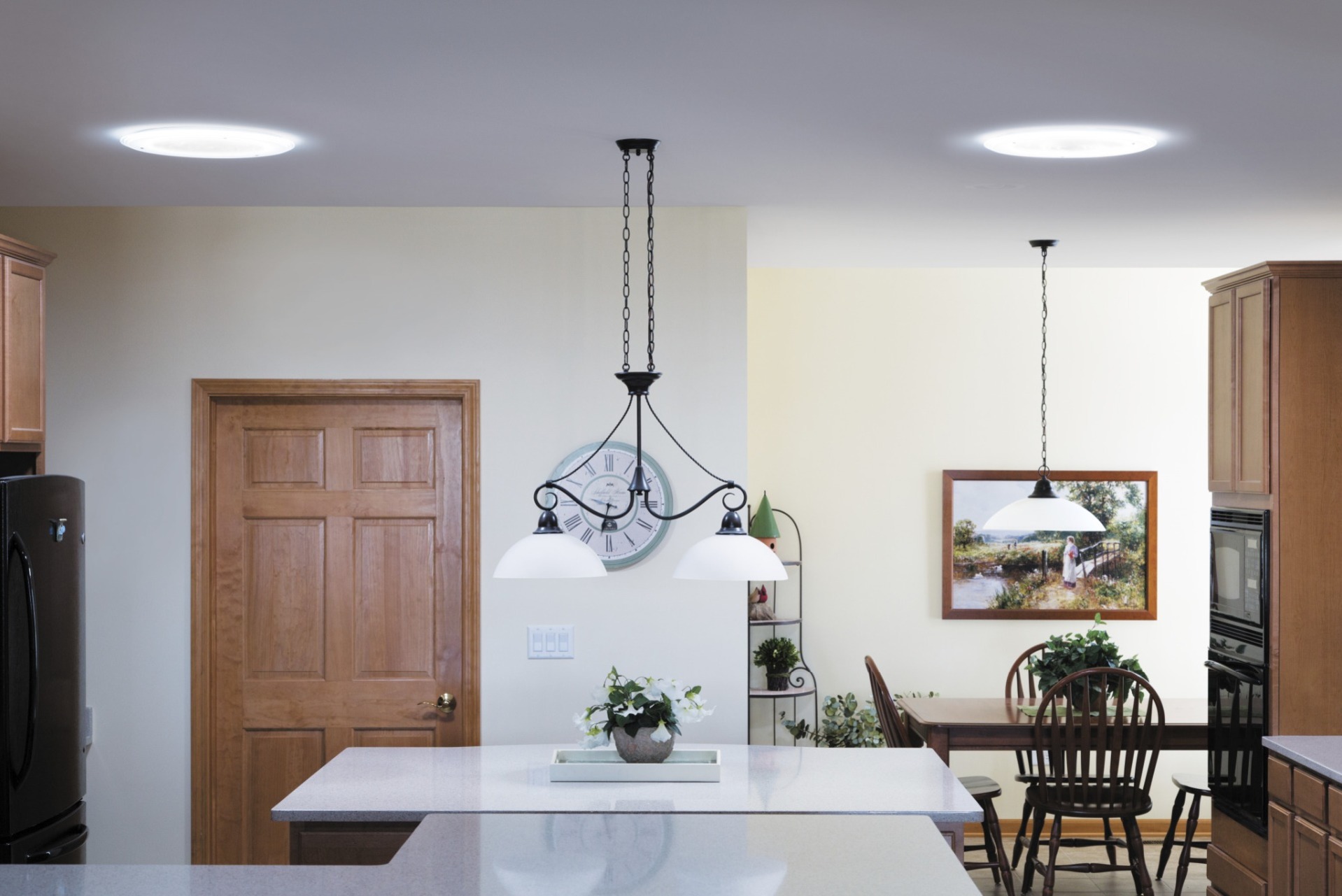 Kitchen example with 2 Daylighting Systems
