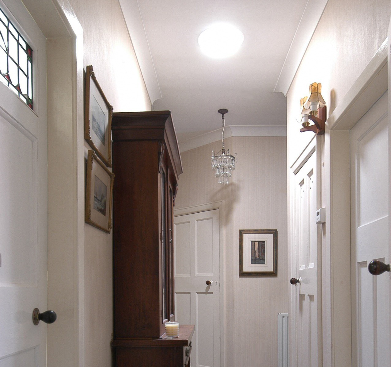Bungalow Hallway Example